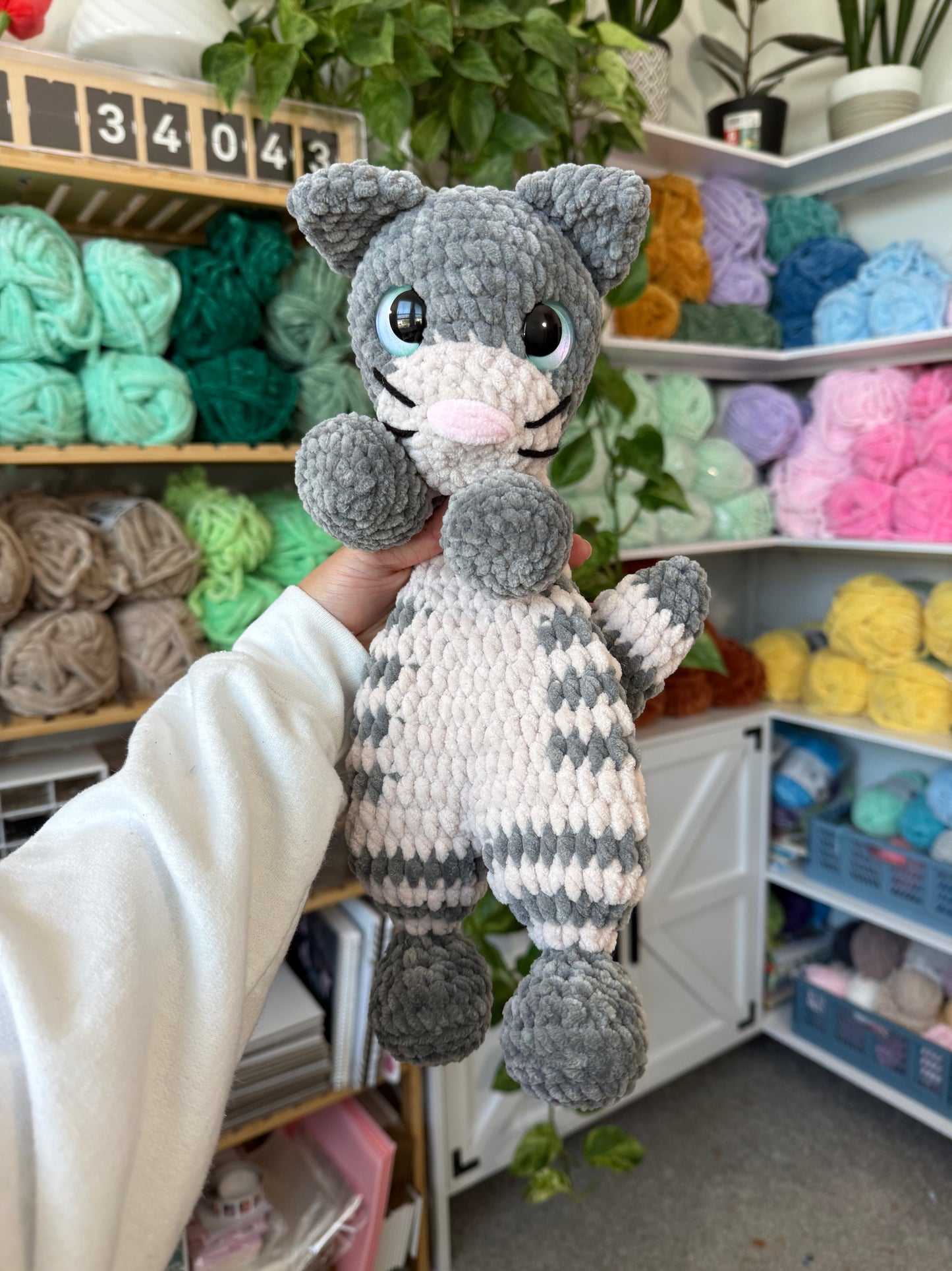 3-in-1 Cat Snuggler Pattern