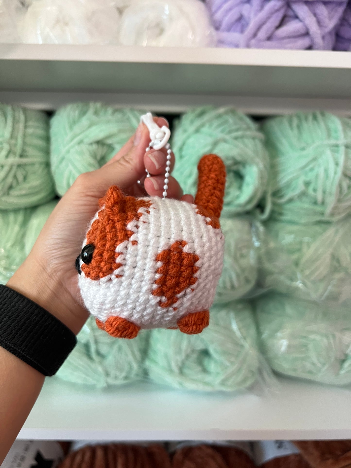 Shay - Loaf Cat Keychain