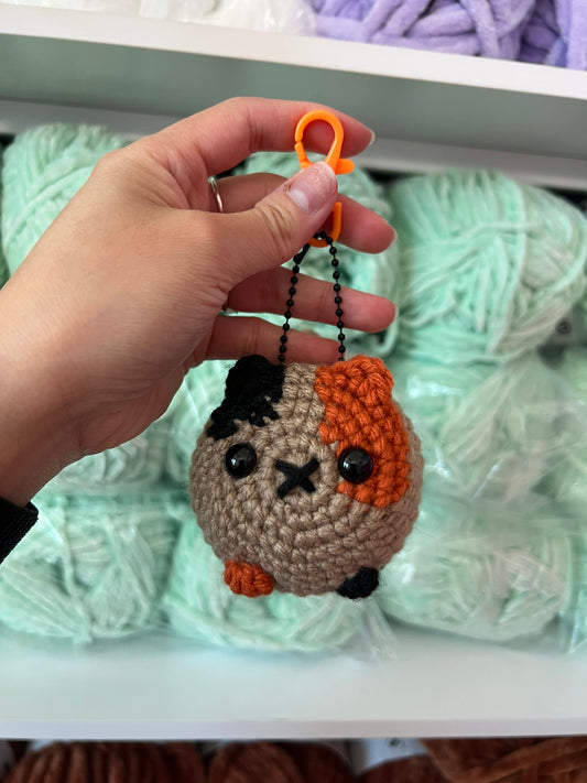 Peanut - Loaf Cat Keychain