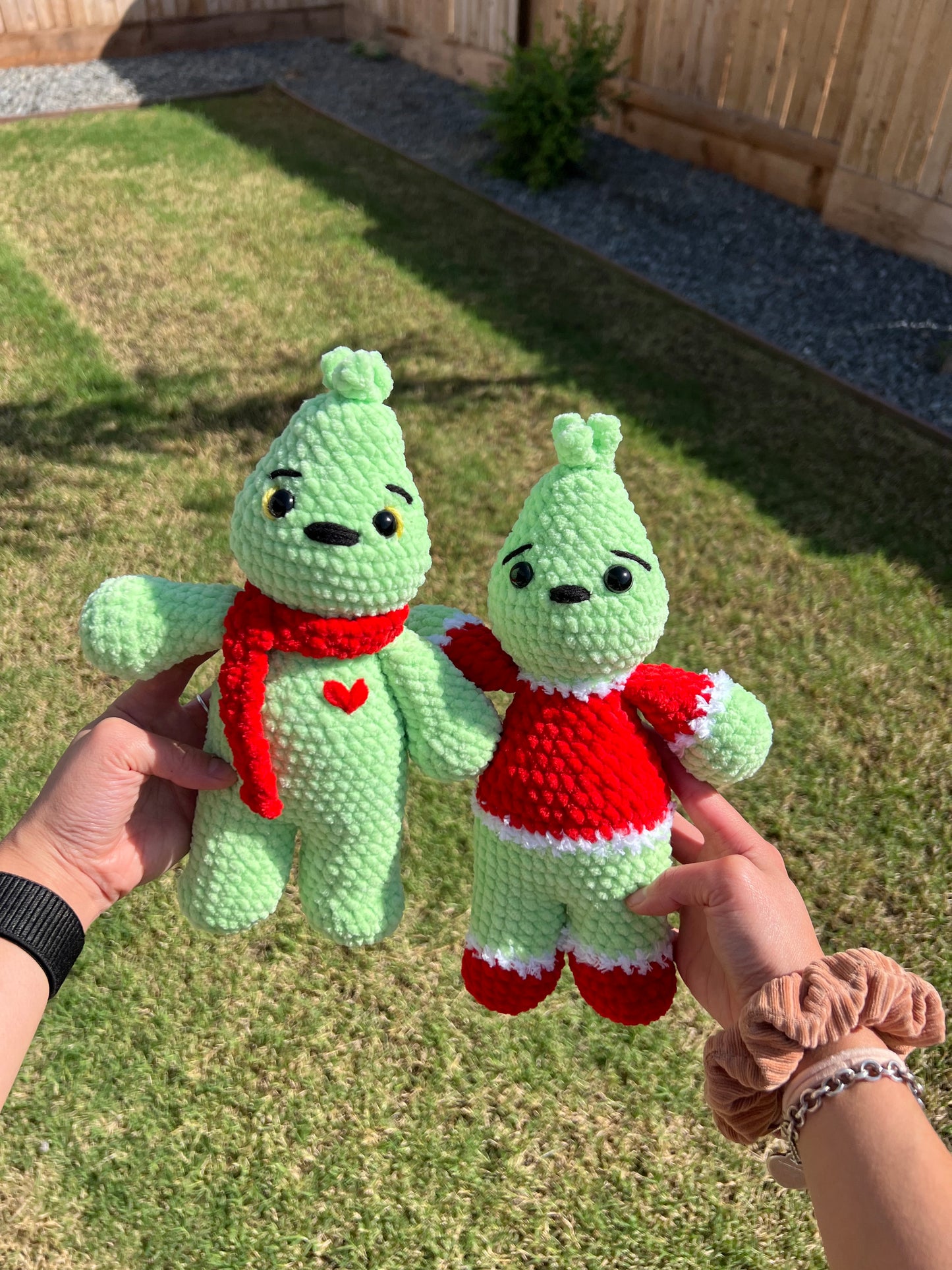 Green Meanie Crochet Pattern - 2 Styles