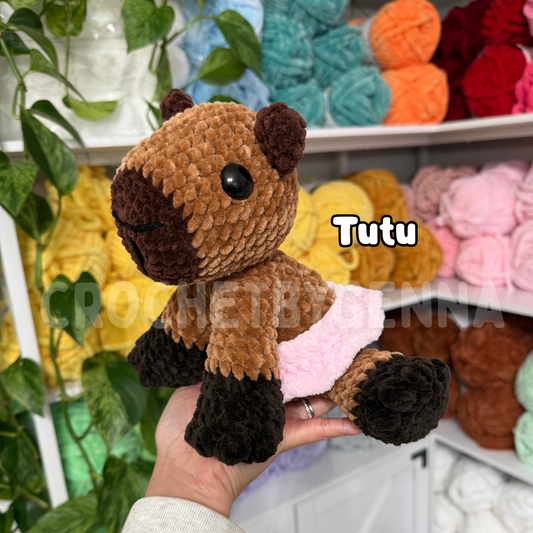 Sitting Capybara Crochet Pattern