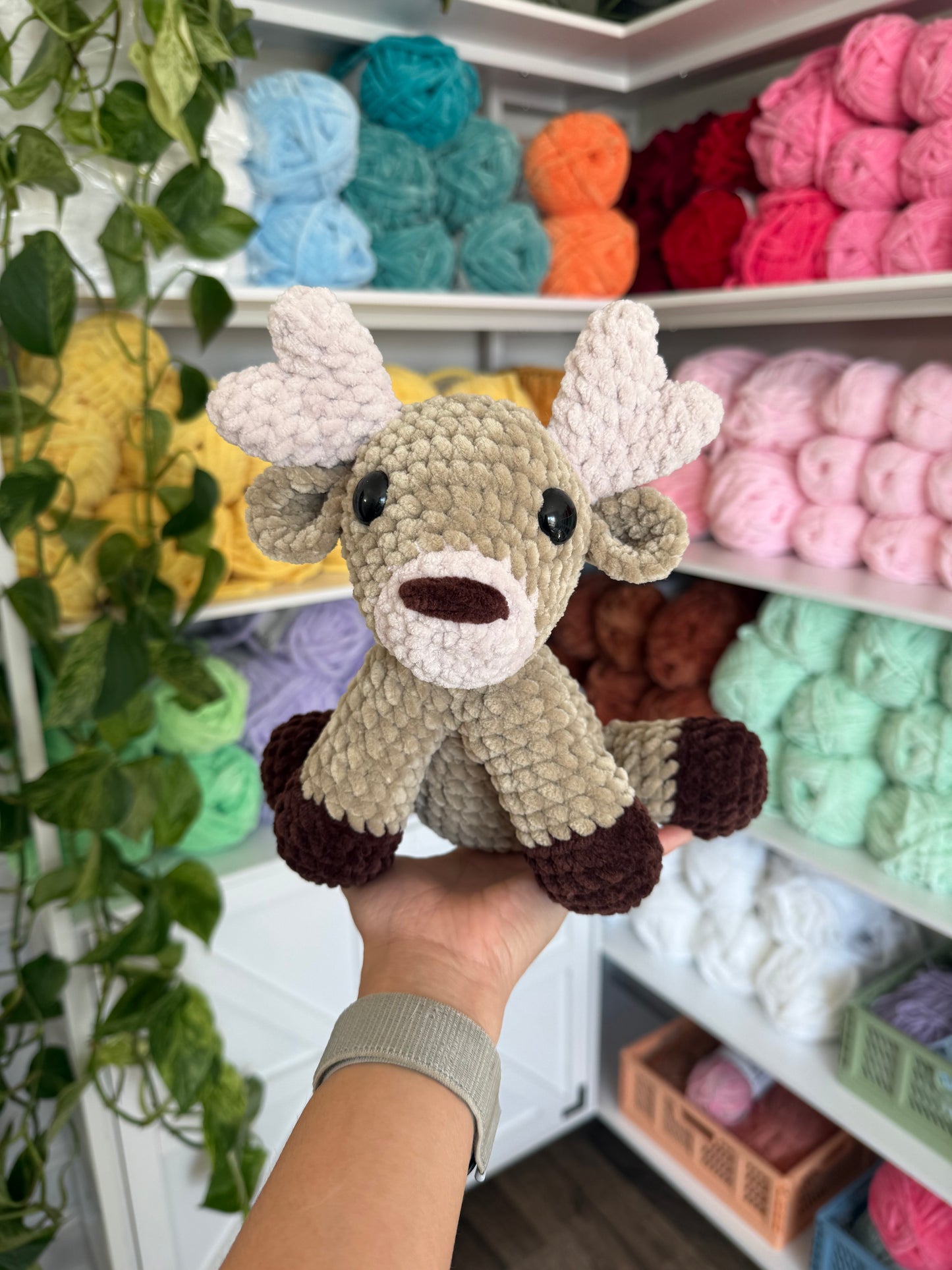 Sitting Reindeer Crochet Pattern